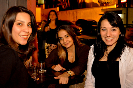 Quinta-Feira tem Happy Hour no Barxaréu, na Vila Mariana, com cervejas nacionais e importadas.