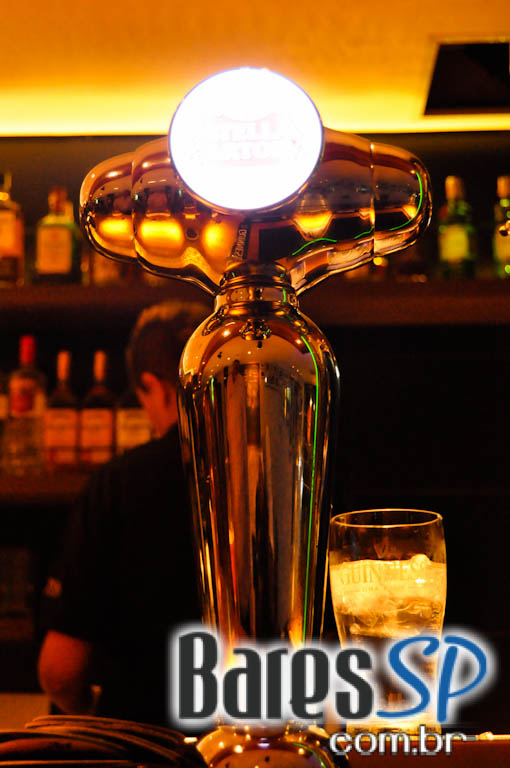 Evviva Restobar ofereceu ambiente intimista e cardápio variado na quinta-feira Evviva Restobar ofereceu ambiente intimista e cardápio variado na quinta-feira