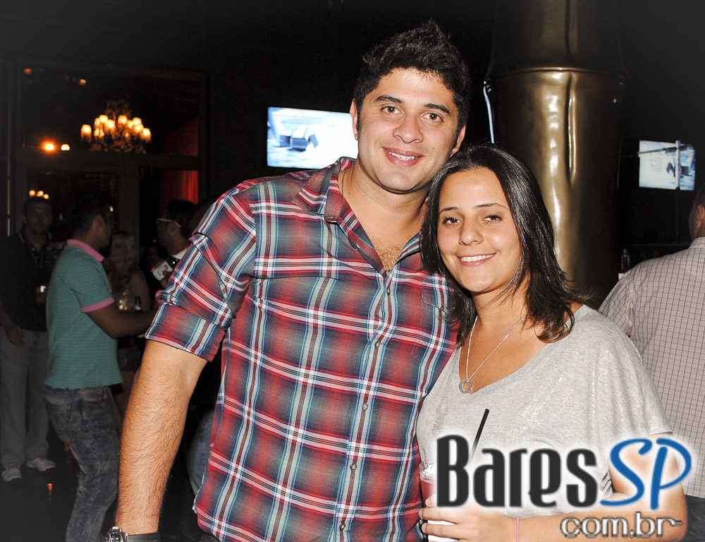 Club A apresentou o show do grupo Inimigos da HP Club A apresentou o show do grupo Inimigos da HP