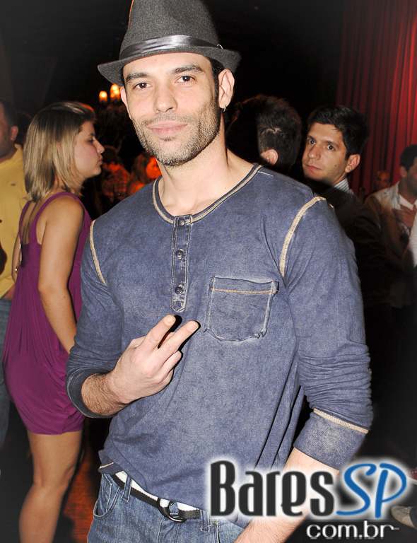 Club A apresentou o show do grupo Inimigos da HP Club A apresentou o show do grupo Inimigos da HP