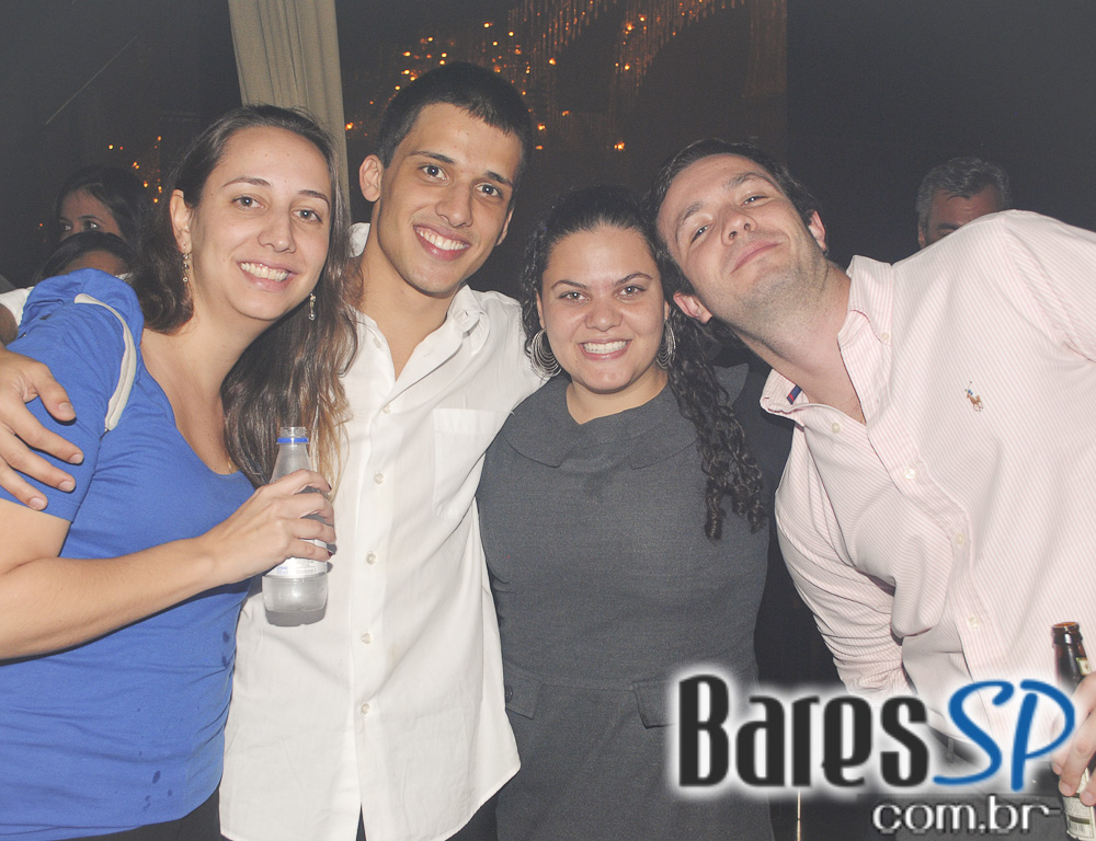 Club A apresentou o show do grupo Inimigos da HP Club A apresentou o show do grupo Inimigos da HP