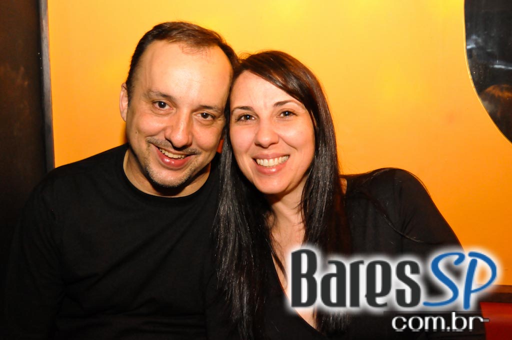 Festa Back to the Cave Anny 44 agitou o inverno no Poïson Bar e Balada Festa Back to the Cave Anny 44 agitou o inverno no Poïson Bar e Balada