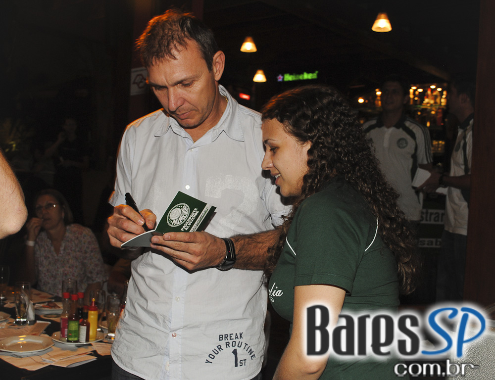 Bar temático, Casa Palmeiras, aconteceu na quarta-feira na Casa do Espeto Bar temático, Casa Palmeiras, aconteceu na quarta-feira na Casa do Espeto