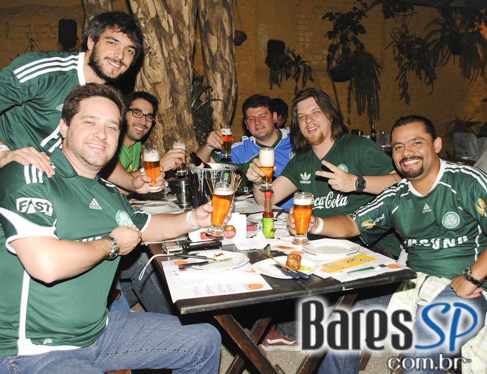 Bar temático, Casa Palmeiras, aconteceu na quarta-feira na Casa do Espeto Bar temático, Casa Palmeiras, aconteceu na quarta-feira na Casa do Espeto