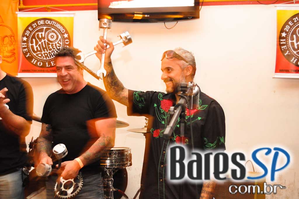 Feijoada e pop rock no sábado do Bar do Santa Feijoada e pop rock no sábado do Bar do Santa