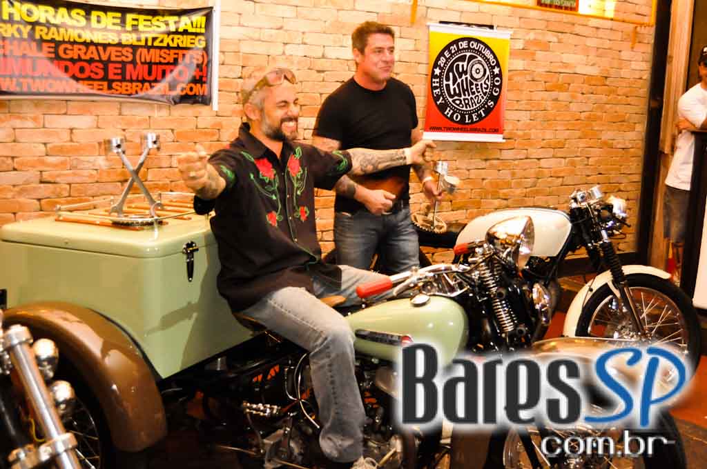 Feijoada e pop rock no sábado do Bar do Santa Feijoada e pop rock no sábado do Bar do Santa