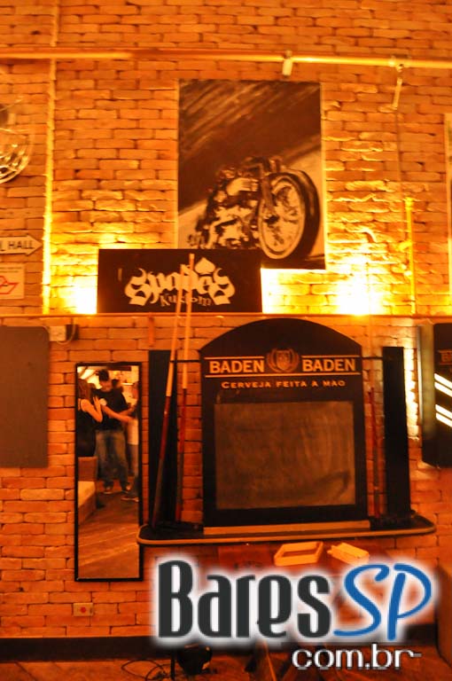 Feijoada e pop rock no sábado do Bar do Santa Feijoada e pop rock no sábado do Bar do Santa