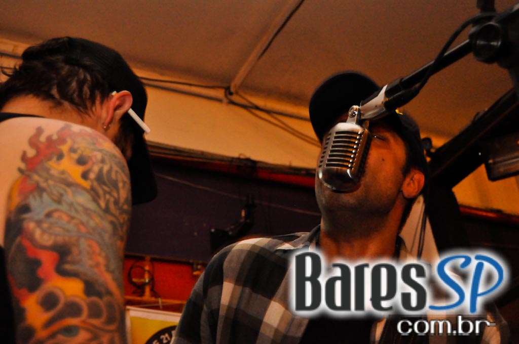 Feijoada e pop rock no sábado do Bar do Santa Feijoada e pop rock no sábado do Bar do Santa