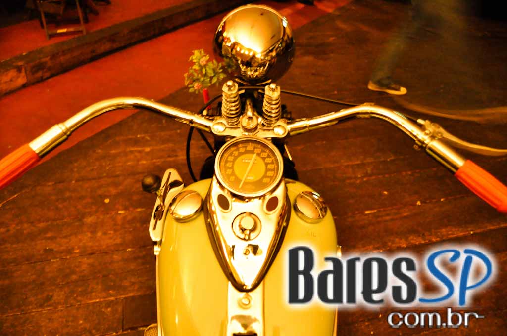 Feijoada e pop rock no sábado do Bar do Santa Feijoada e pop rock no sábado do Bar do Santa