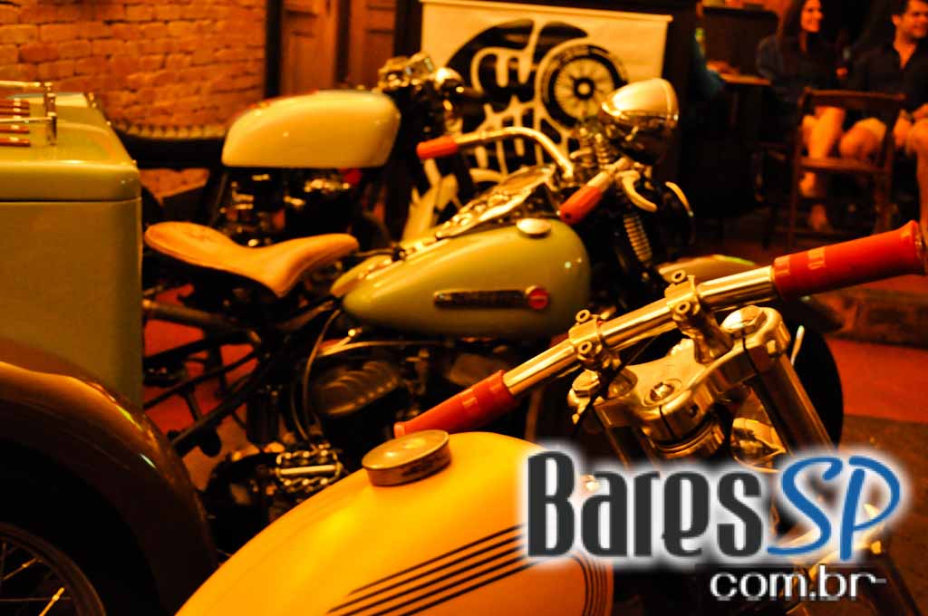 Feijoada e pop rock no sábado do Bar do Santa Feijoada e pop rock no sábado do Bar do Santa