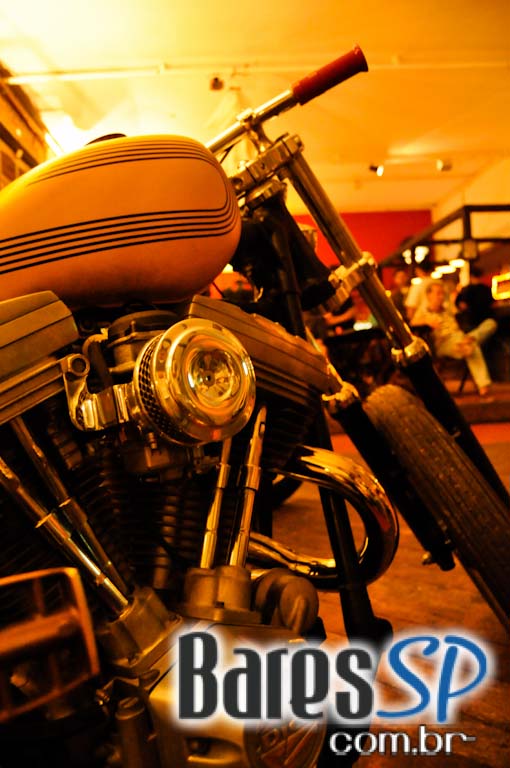 Feijoada e pop rock no sábado do Bar do Santa Feijoada e pop rock no sábado do Bar do Santa