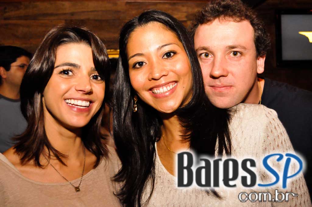 Gràcia Lounge Bar ofereceu Happy Hour com bebidas especiais Gràcia Lounge Bar ofereceu Happy Hour com bebidas especiais