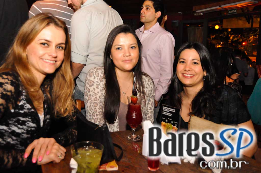 Gràcia Lounge Bar ofereceu Happy Hour com bebidas especiais Gràcia Lounge Bar ofereceu Happy Hour com bebidas especiais