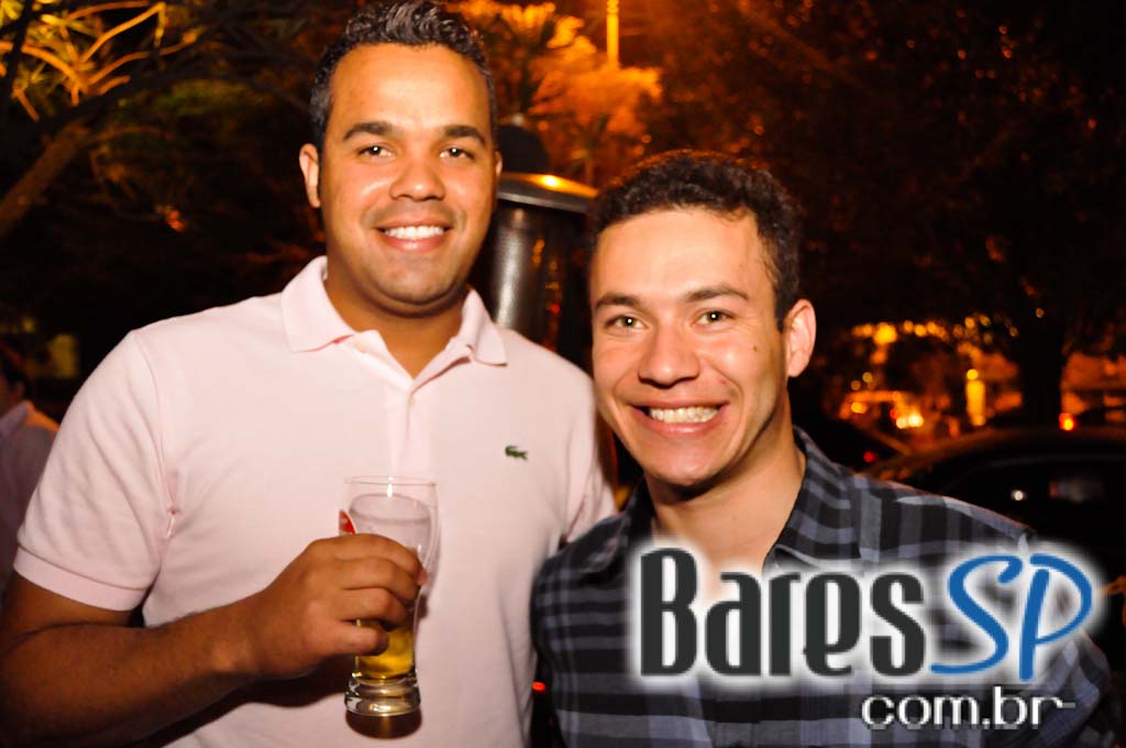 Gràcia Lounge Bar ofereceu Happy Hour com bebidas especiais Gràcia Lounge Bar ofereceu Happy Hour com bebidas especiais
