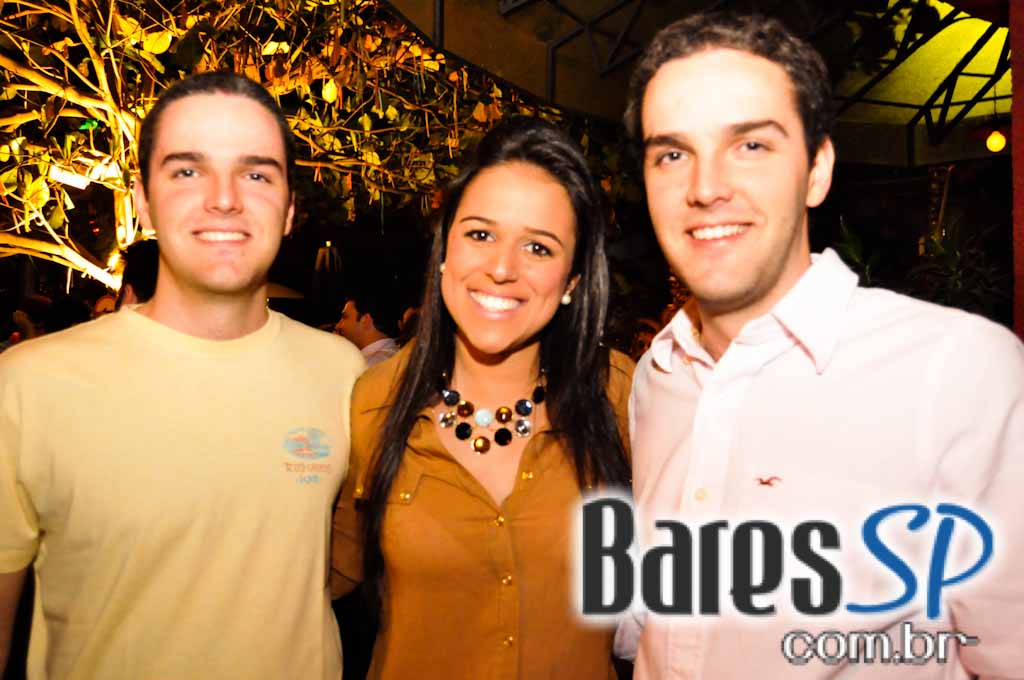 Gràcia Lounge Bar ofereceu Happy Hour com bebidas especiais Gràcia Lounge Bar ofereceu Happy Hour com bebidas especiais