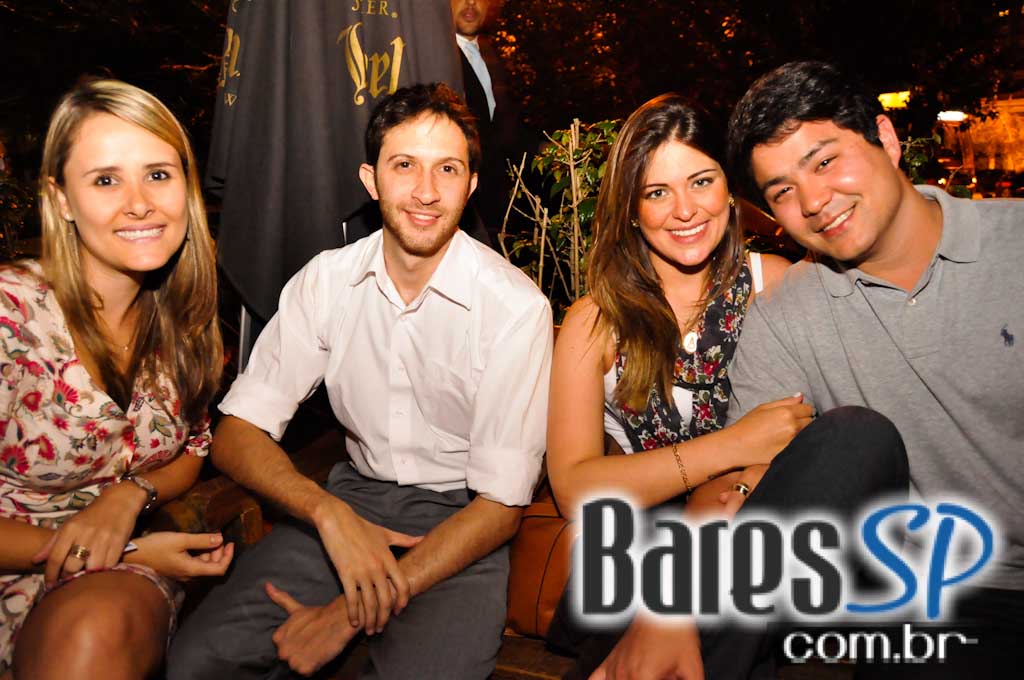 Gràcia Lounge Bar ofereceu Happy Hour com bebidas especiais Gràcia Lounge Bar ofereceu Happy Hour com bebidas especiais