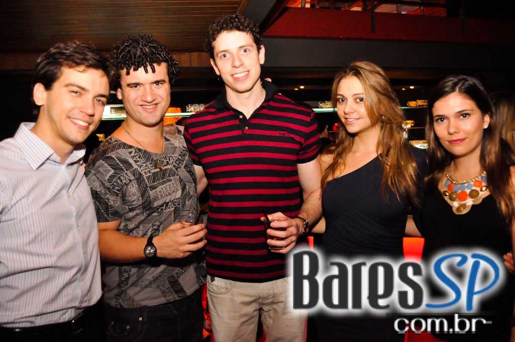 Gràcia Lounge Bar ofereceu Happy Hour com bebidas especiais Gràcia Lounge Bar ofereceu Happy Hour com bebidas especiais