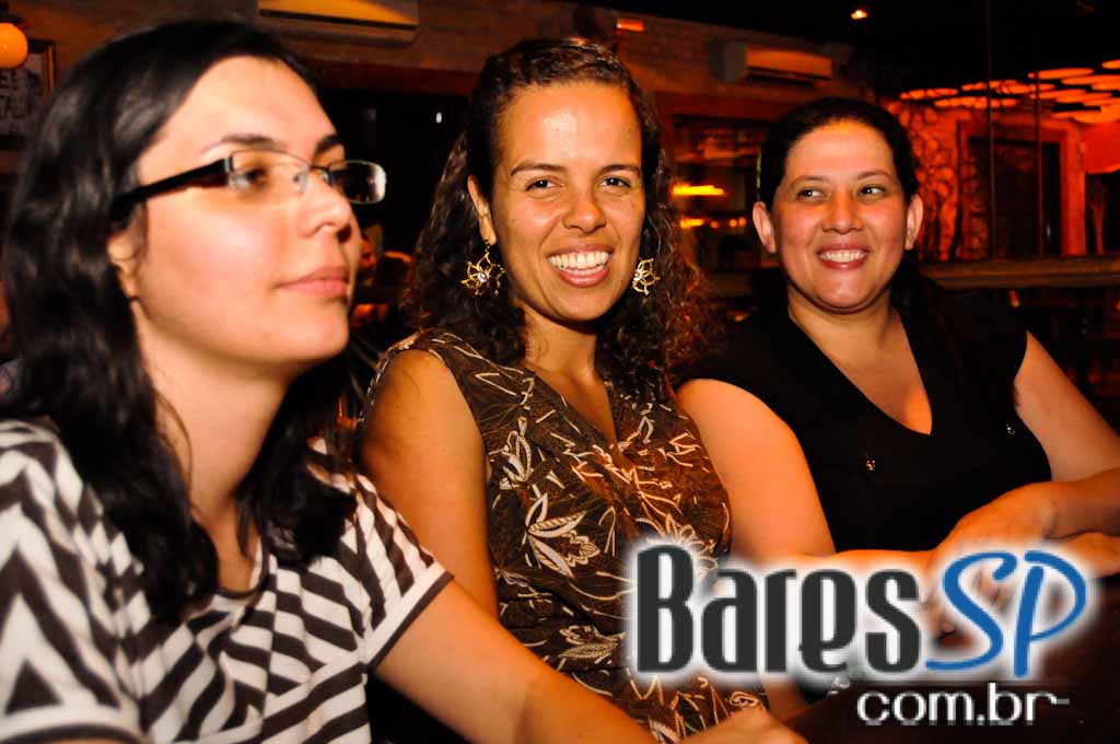 Gràcia Lounge Bar ofereceu Happy Hour com bebidas especiais Gràcia Lounge Bar ofereceu Happy Hour com bebidas especiais