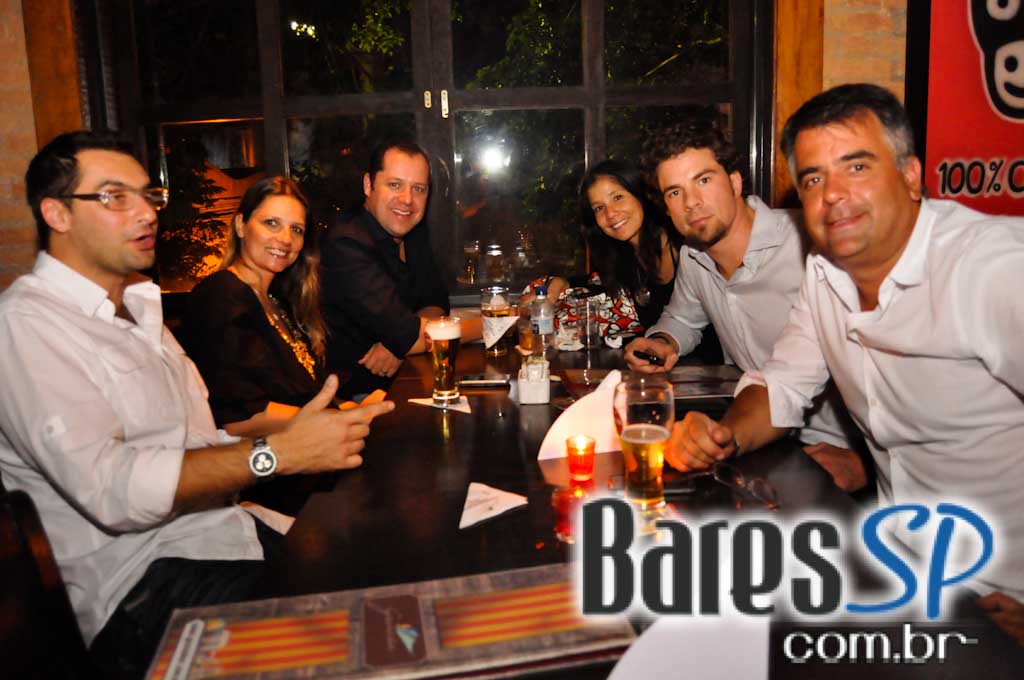 Gràcia Lounge Bar ofereceu Happy Hour com bebidas especiais Gràcia Lounge Bar ofereceu Happy Hour com bebidas especiais