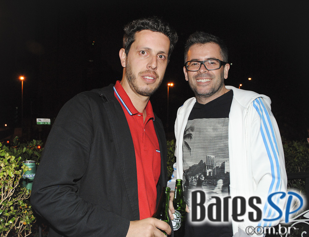 Aconteceu na quinta-feira a Noite Groovelicious no Lions Nightclub Aconteceu na quinta-feira a Noite Groovelicious no Lions Nightclub