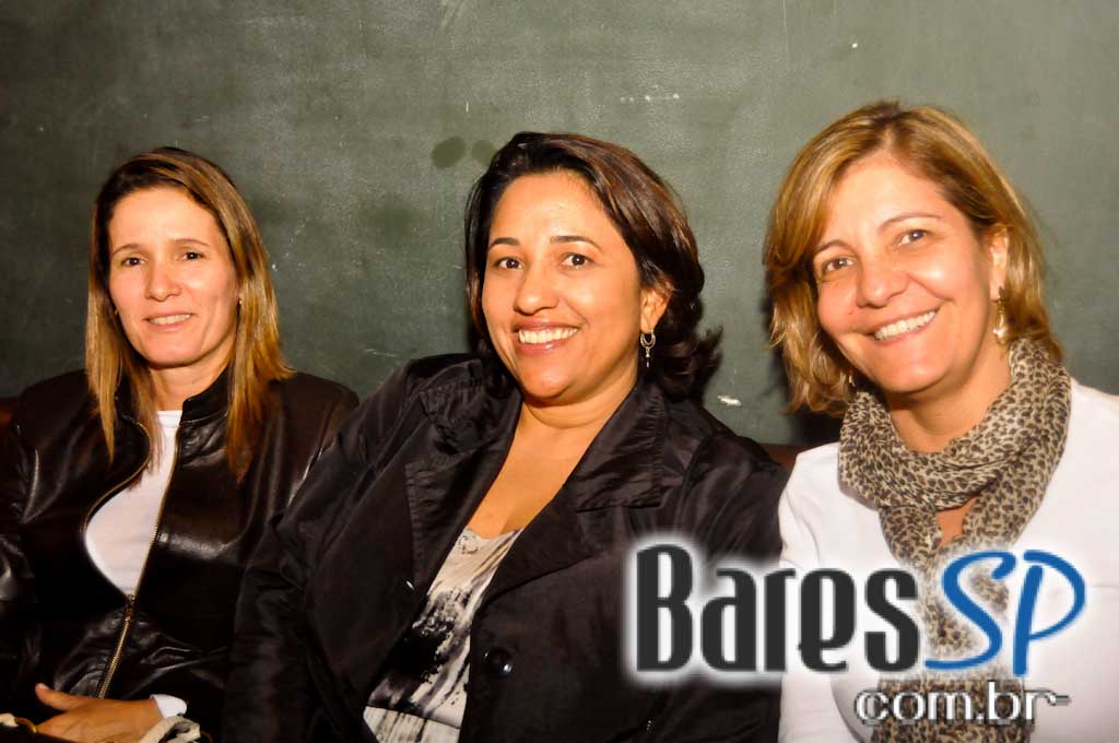 Clima de descontrãção no sábado do Armazém Piola Clima de descontrãção no sábado do Armazém Piola