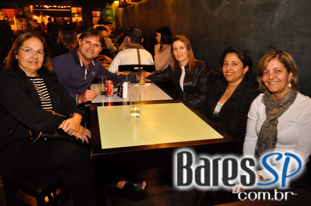 Clima de descontrãção no sábado do Armazém Piola Clima de descontrãção no sábado do Armazém Piola