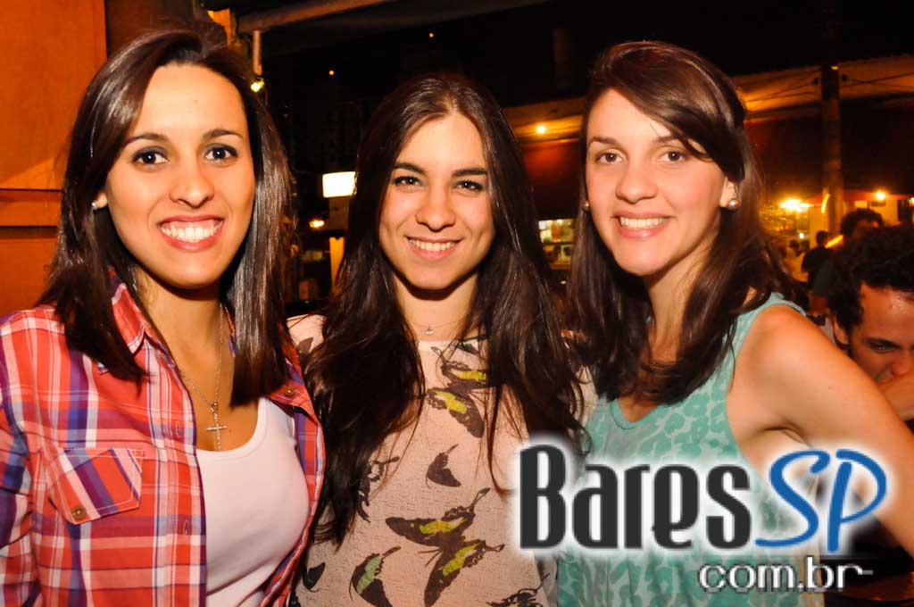 Clima de descontrãção no sábado do Armazém Piola Clima de descontrãção no sábado do Armazém Piola