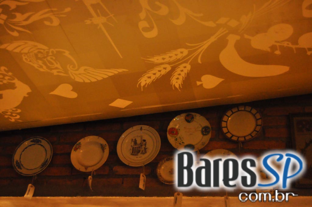 Clima de descontrãção no sábado do Armazém Piola Clima de descontrãção no sábado do Armazém Piola