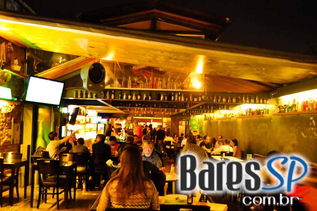 Clima de descontrãção no sábado do Armazém Piola Clima de descontrãção no sábado do Armazém Piola