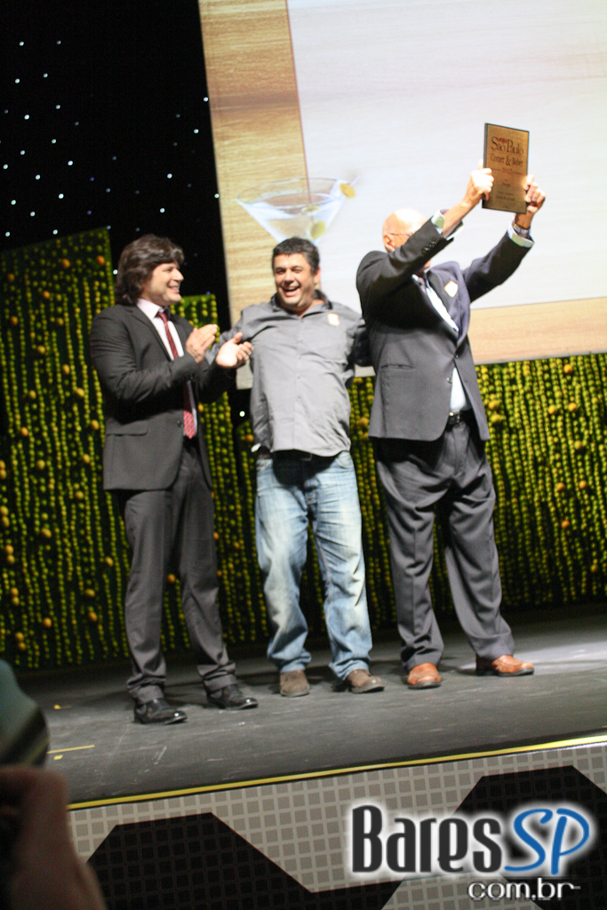 Veja São Paulo Comer & Beber promoveu evento de premiação dos melhores da gastronomia Veja São Paulo Comer & Beber promoveu evento de premiação dos melhores da gastronomia