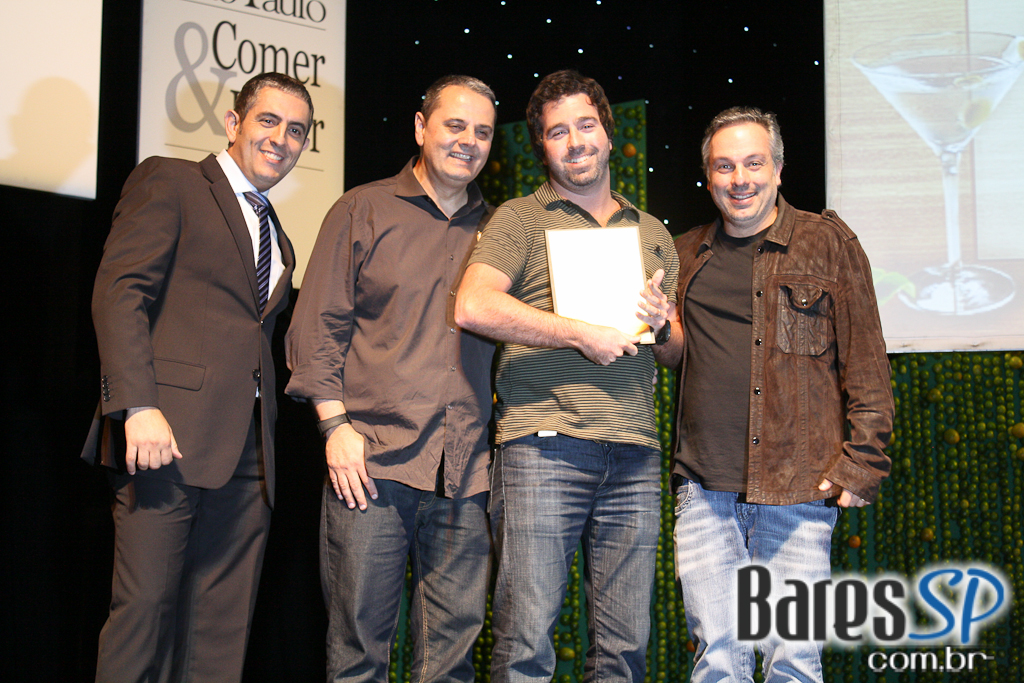 Veja São Paulo Comer & Beber promoveu evento de premiação dos melhores da gastronomia Veja São Paulo Comer & Beber promoveu evento de premiação dos melhores da gastronomia