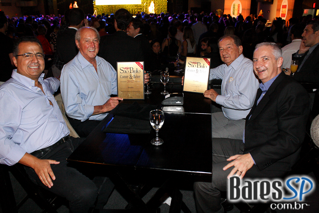 Veja São Paulo Comer & Beber promoveu evento de premiação dos melhores da gastronomia Veja São Paulo Comer & Beber promoveu evento de premiação dos melhores da gastronomia