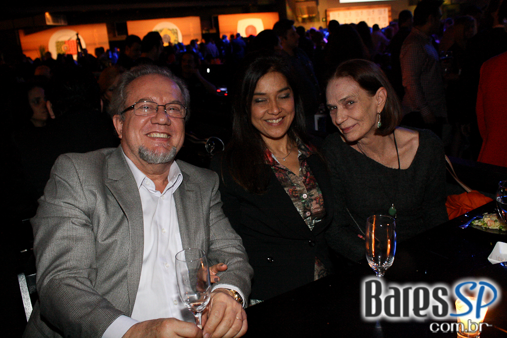 Veja São Paulo Comer & Beber promoveu evento de premiação dos melhores da gastronomia Veja São Paulo Comer & Beber promoveu evento de premiação dos melhores da gastronomia