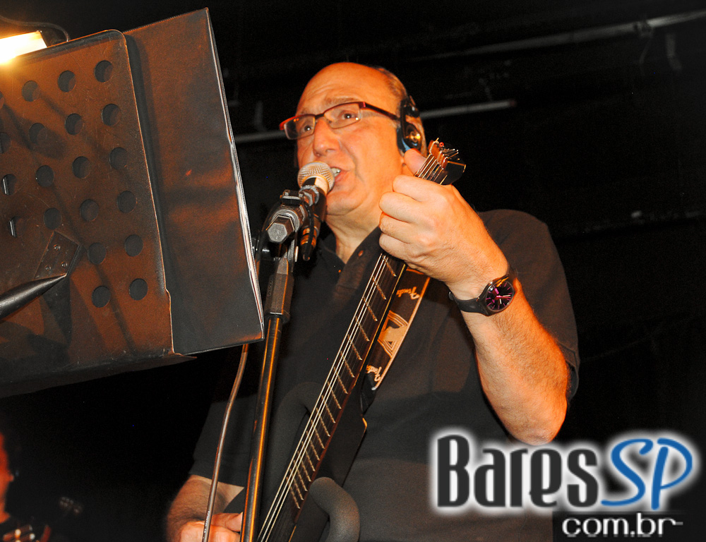 Estúdio Emme realizou o Baile do Emme com a Banda Glória Estúdio Emme realizou o Baile do Emme com a Banda Glória