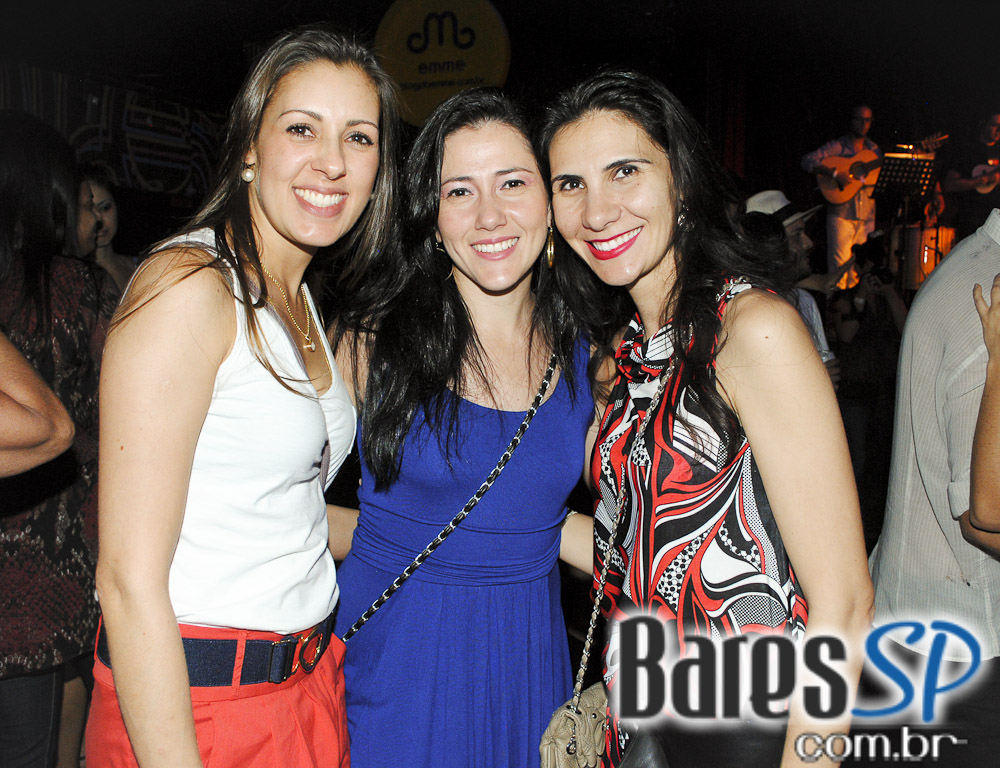 Estúdio Emme realizou o Baile do Emme com a Banda Glória Estúdio Emme realizou o Baile do Emme com a Banda Glória