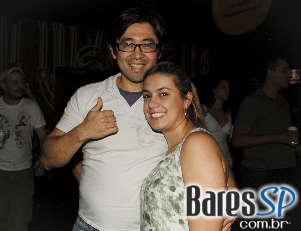 Estúdio Emme realizou o Baile do Emme com a Banda Glória Estúdio Emme realizou o Baile do Emme com a Banda Glória