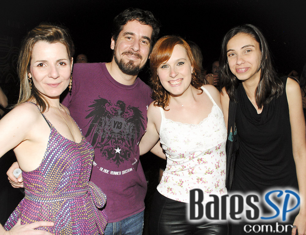 Estúdio Emme realizou o Baile do Emme com a Banda Glória Estúdio Emme realizou o Baile do Emme com a Banda Glória