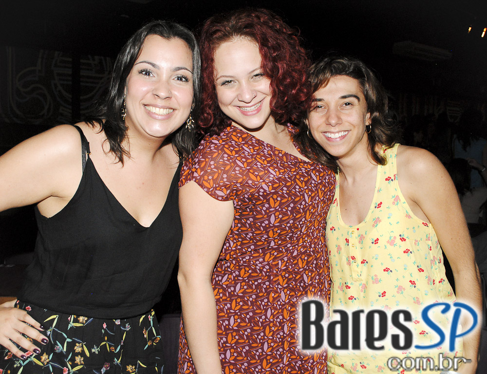 Estúdio Emme realizou o Baile do Emme com a Banda Glória Estúdio Emme realizou o Baile do Emme com a Banda Glória