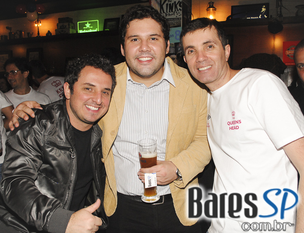 Descontração e promoção na quarta-feira do The Queens Head Descontração e promoção na quarta-feira do The Queens Head