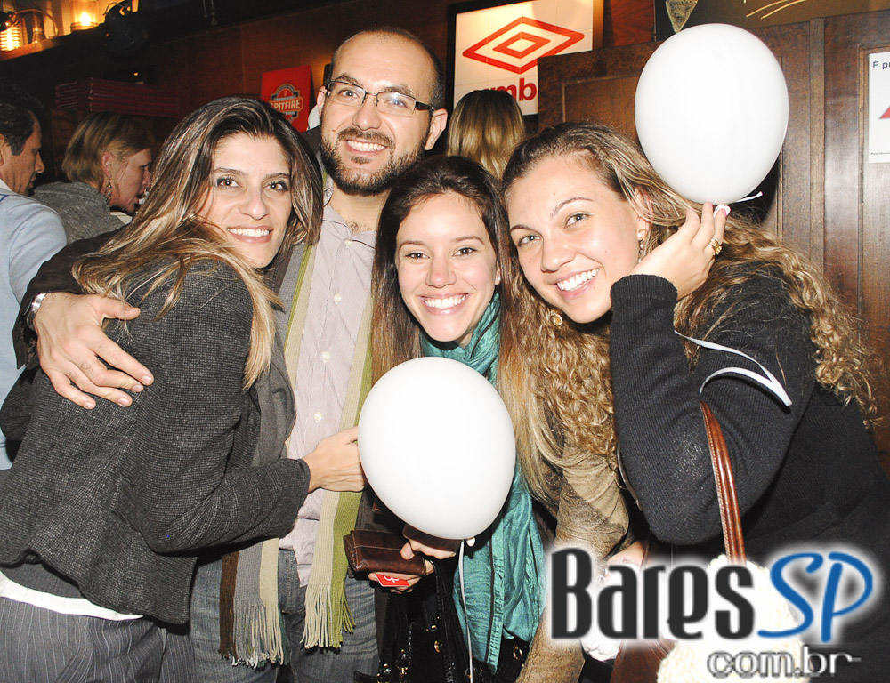 Descontração e promoção na quarta-feira do The Queens Head Descontração e promoção na quarta-feira do The Queens Head