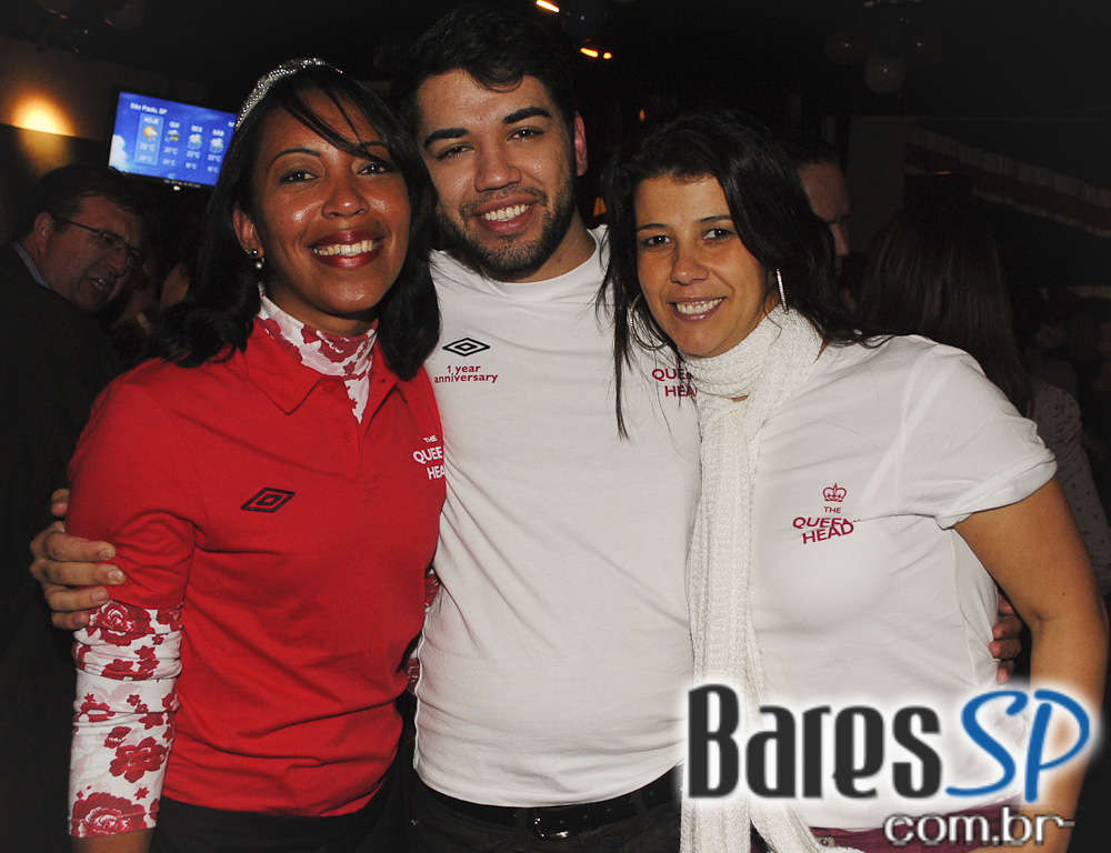 Descontração e promoção na quarta-feira do The Queens Head Descontração e promoção na quarta-feira do The Queens Head