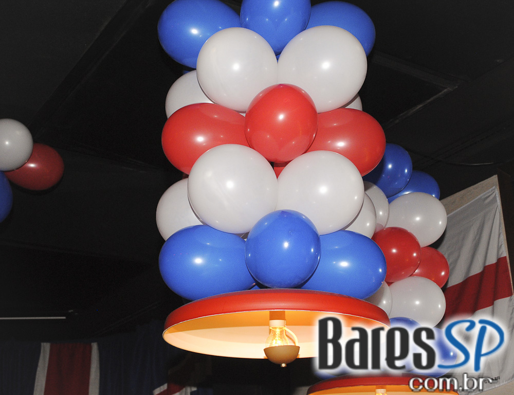 Descontração e promoção na quarta-feira do The Queens Head Descontração e promoção na quarta-feira do The Queens Head