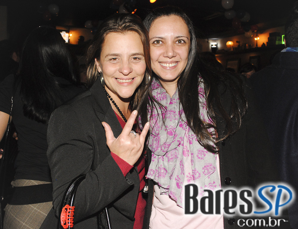 Descontração e promoção na quarta-feira do The Queens Head Descontração e promoção na quarta-feira do The Queens Head