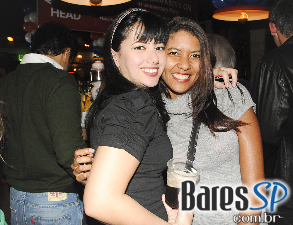 Descontração e promoção na quarta-feira do The Queens Head Descontração e promoção na quarta-feira do The Queens Head