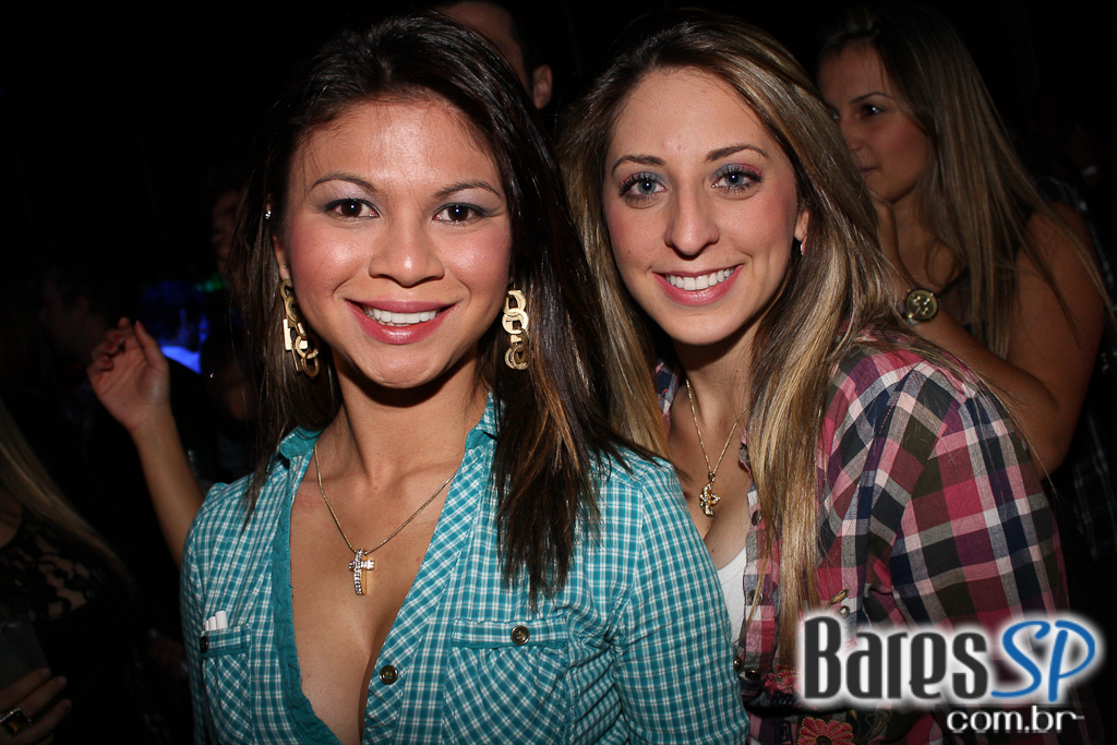 João Neto e Frederico no palco do Outlaws São Paulo João Neto e Frederico no palco do Outlaws São Paulo