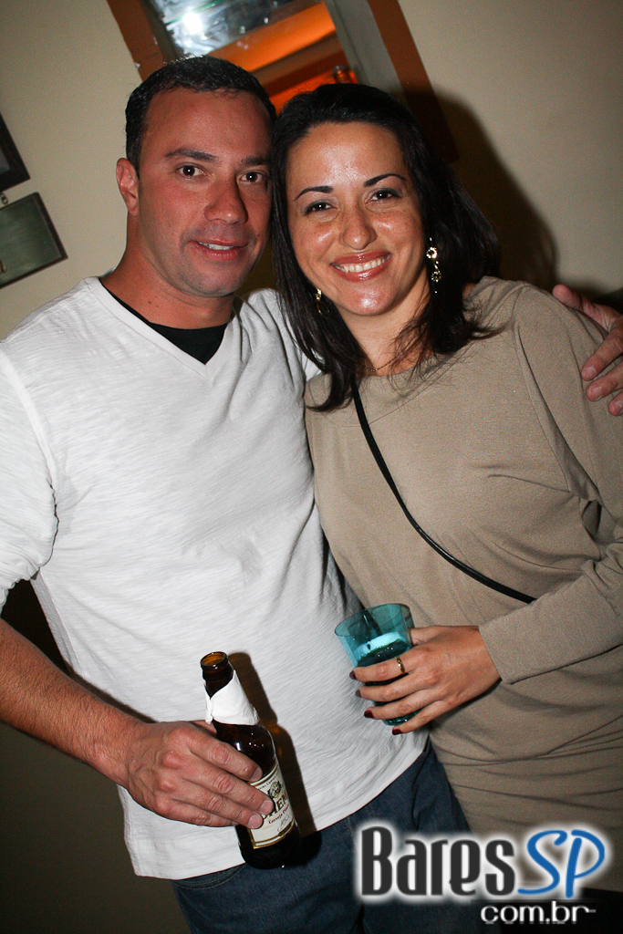 Noite Especial com DJs convidados no Mary Pop Noite Especial com DJs convidados no Mary Pop