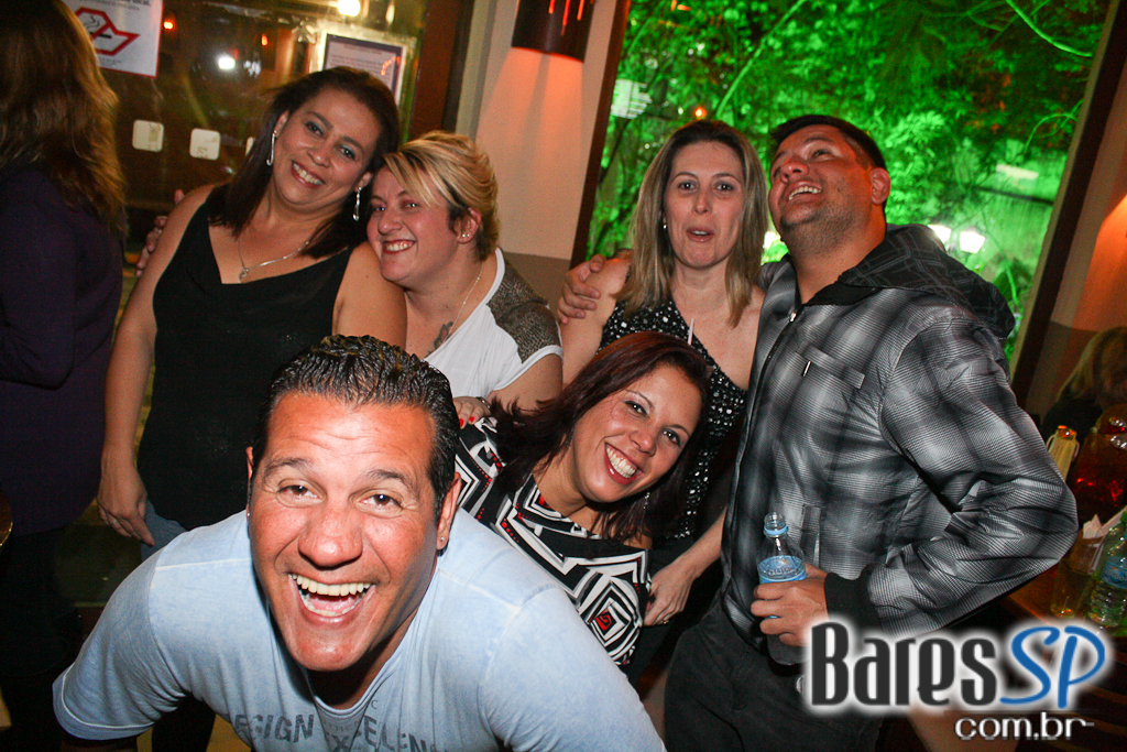 Noite Especial com DJs convidados no Mary Pop Noite Especial com DJs convidados no Mary Pop