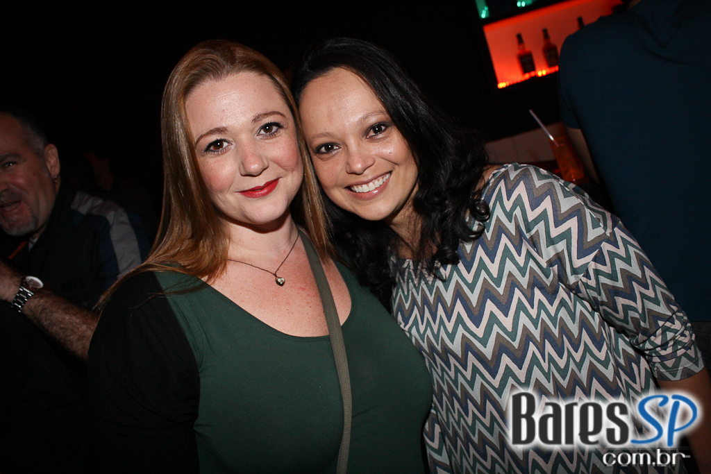 Noite Especial com DJs convidados no Mary Pop Noite Especial com DJs convidados no Mary Pop