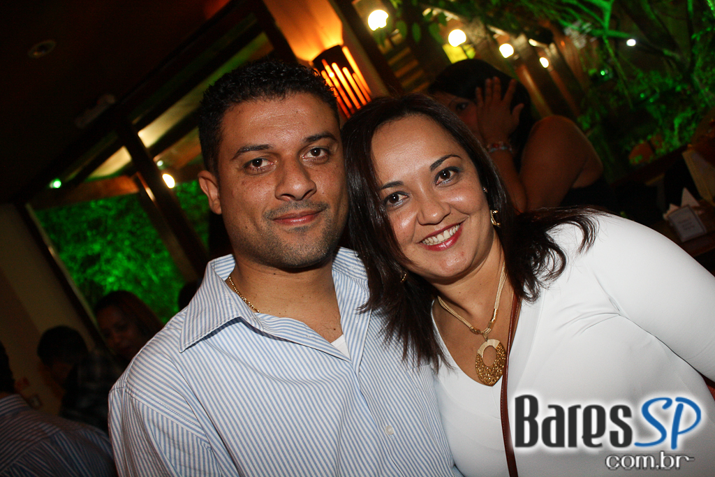 Noite Especial com DJs convidados no Mary Pop Noite Especial com DJs convidados no Mary Pop