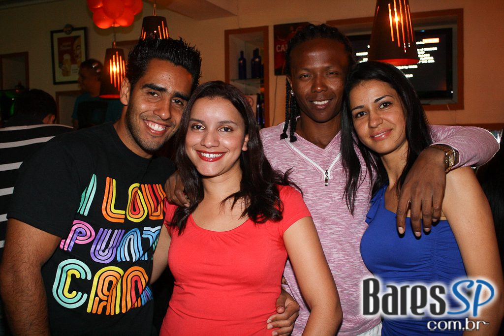 Noite Especial com DJs convidados no Mary Pop Noite Especial com DJs convidados no Mary Pop